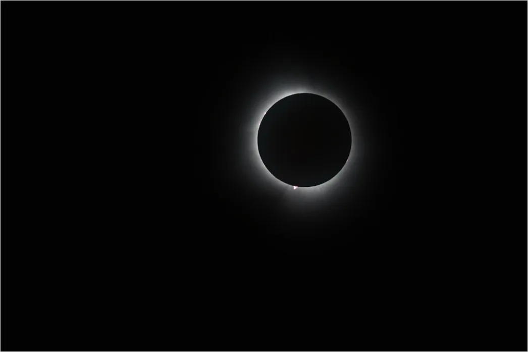 Detail Partial Solar Eclipse Crescent Sun Number 19