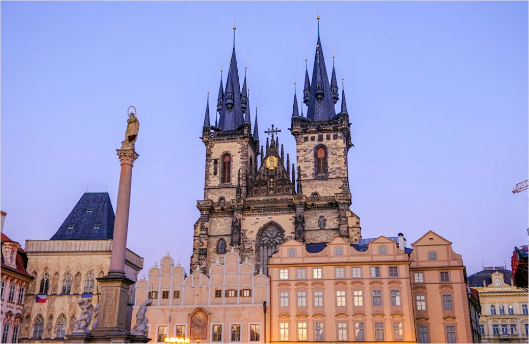 Detail Prague Old Town Square Sunrise Number 8
