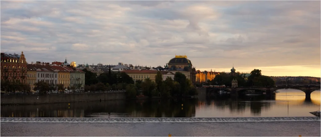 Detail Prague Old Town Square Sunrise Number 9