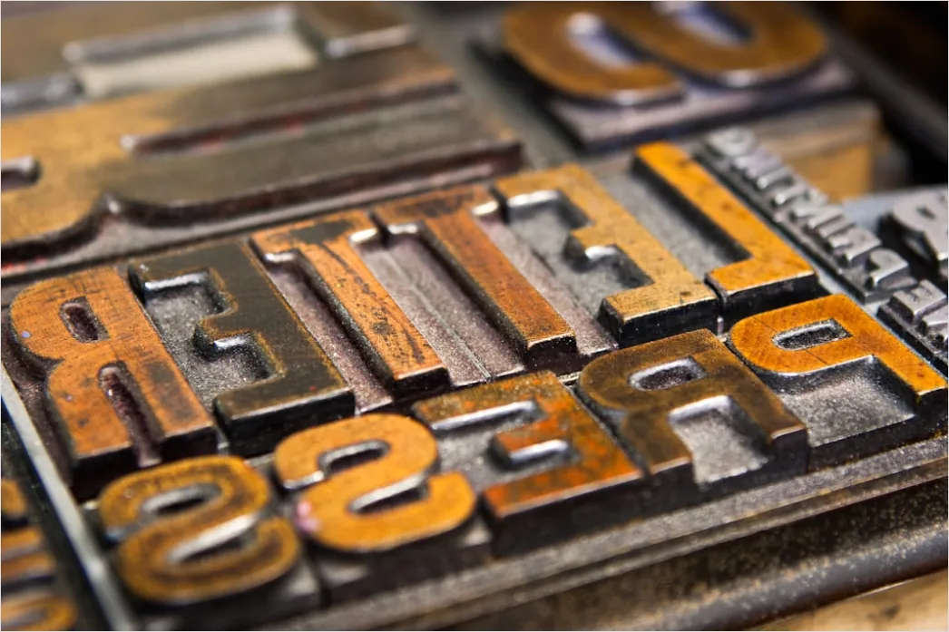 Detail Retro 70s Lettering Design Number 18