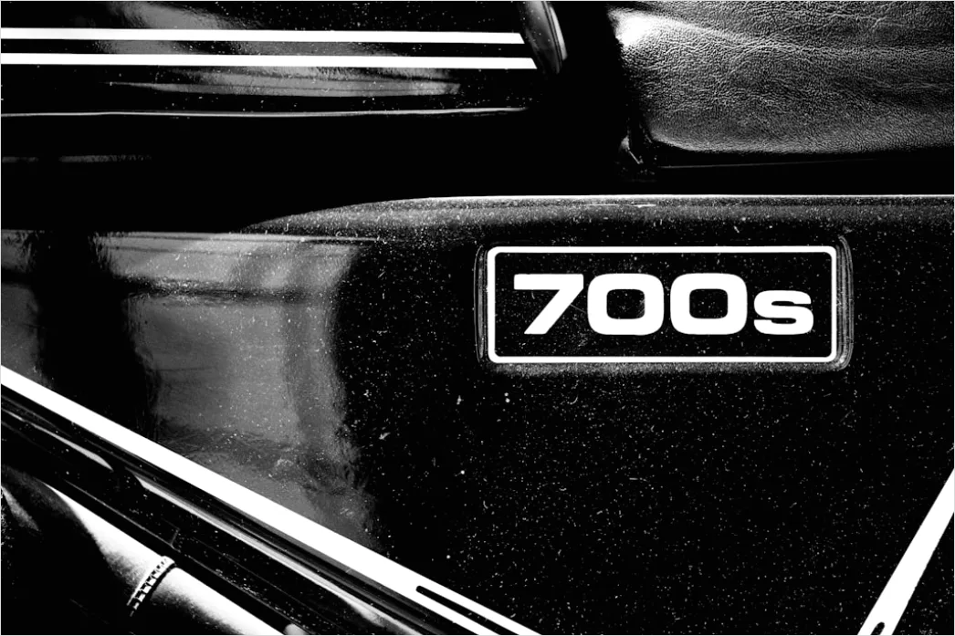 Detail Retro 70s Lettering Design Number 6