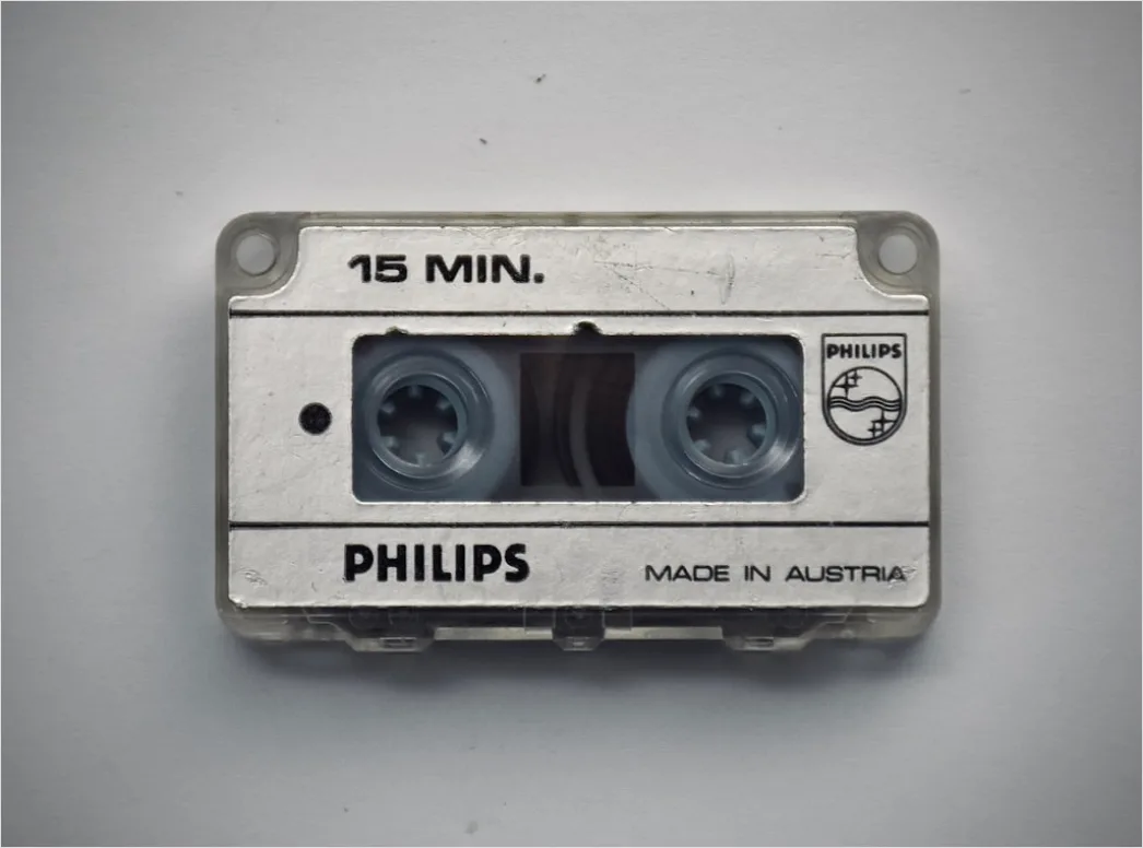 Detail Retro Cassette Tape Illustration Number 8