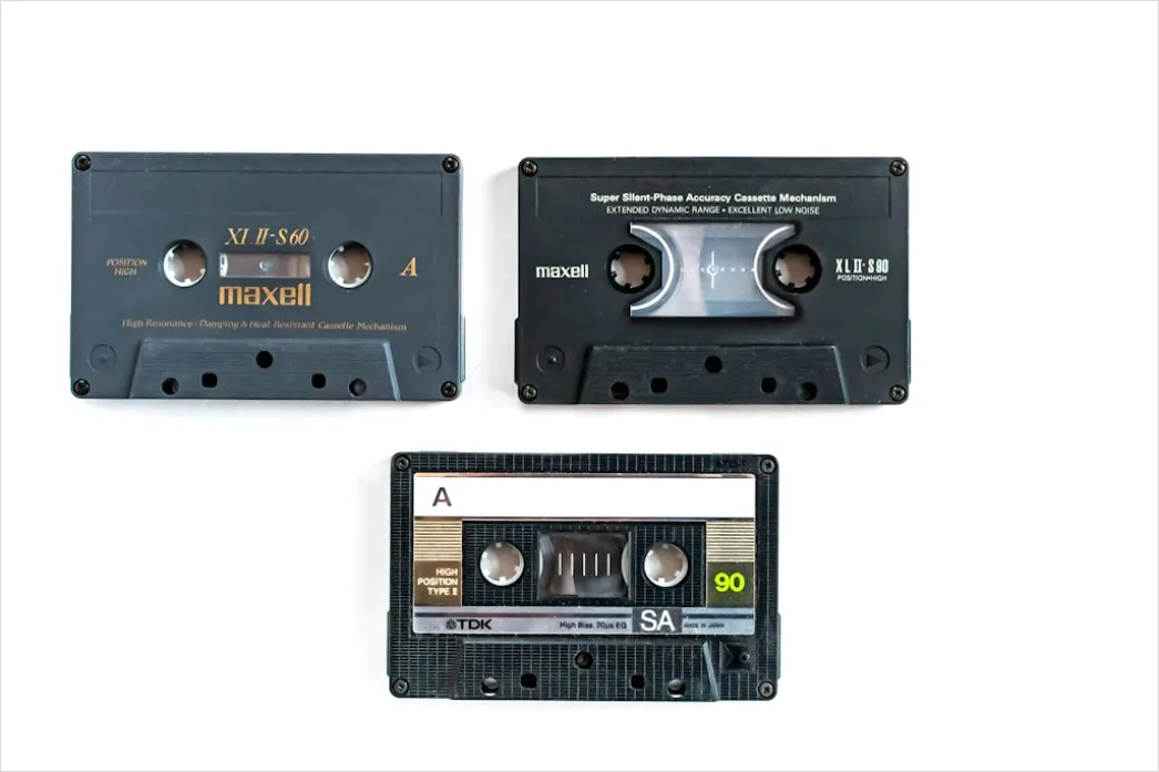 Detail Retro Cassette Tape Illustration Number 9