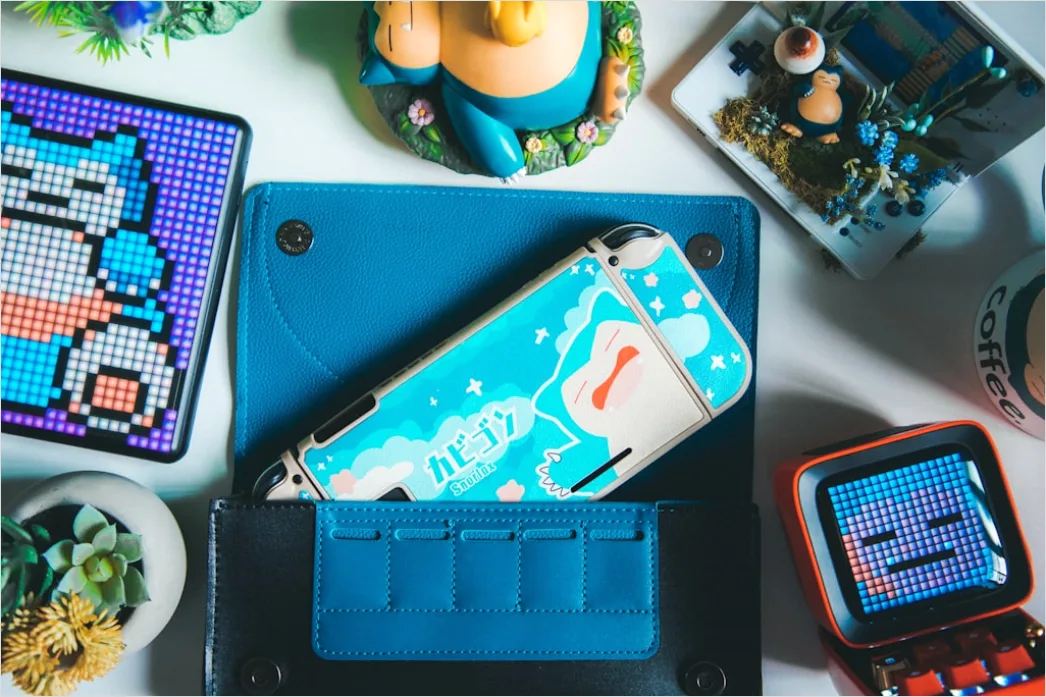 Detail Retro Game Controller Pixel Art Number 12