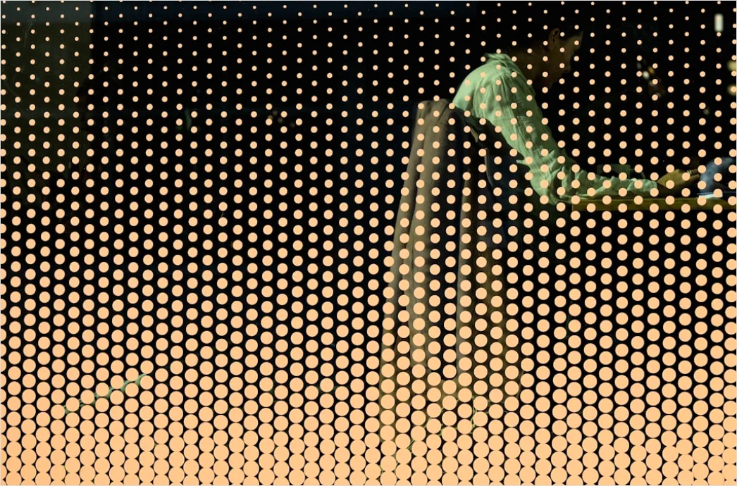 Detail Retro Halftone Dot Texture Number 5