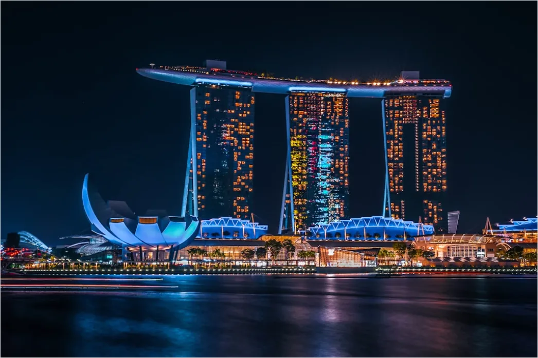 Detail Singapore Marina Bay Skyline Night Number 4