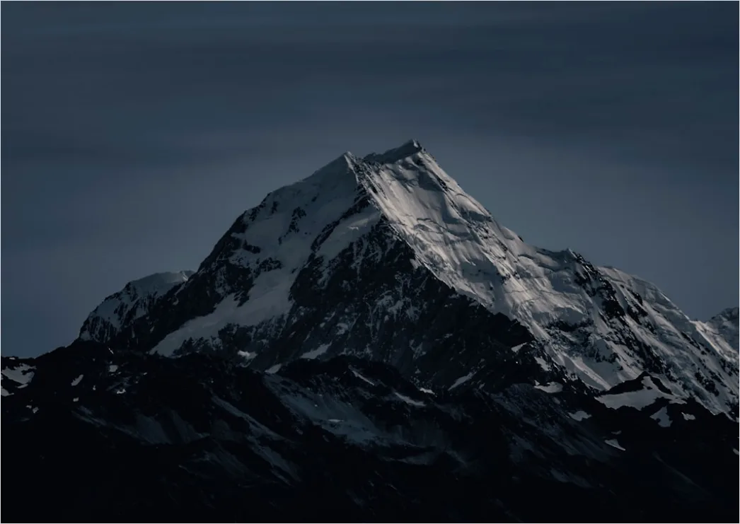 Detail Snowy Mountain Peak Sunrise View Number 14