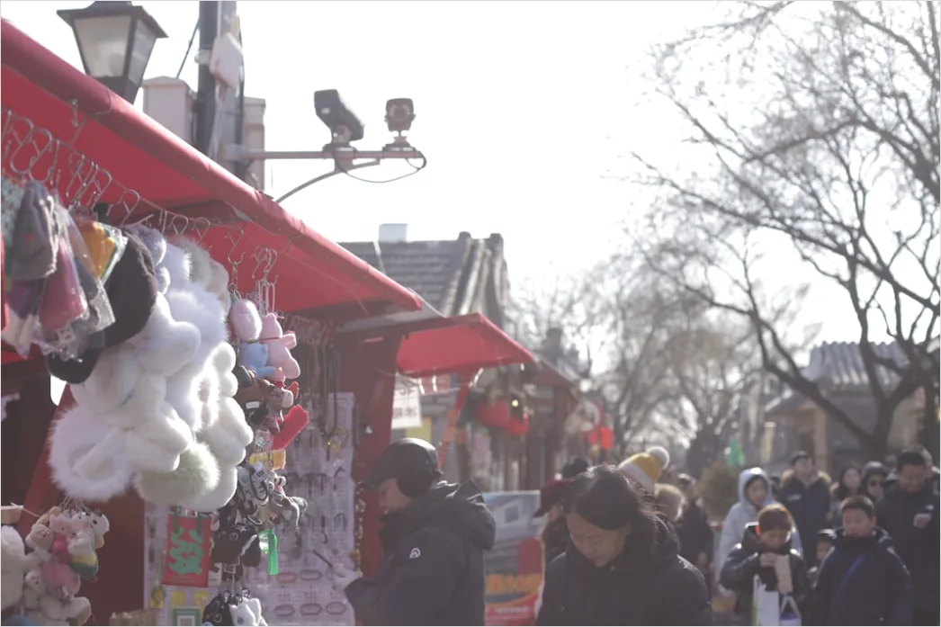 Souvenir Shopping Street Market Scene 7c09