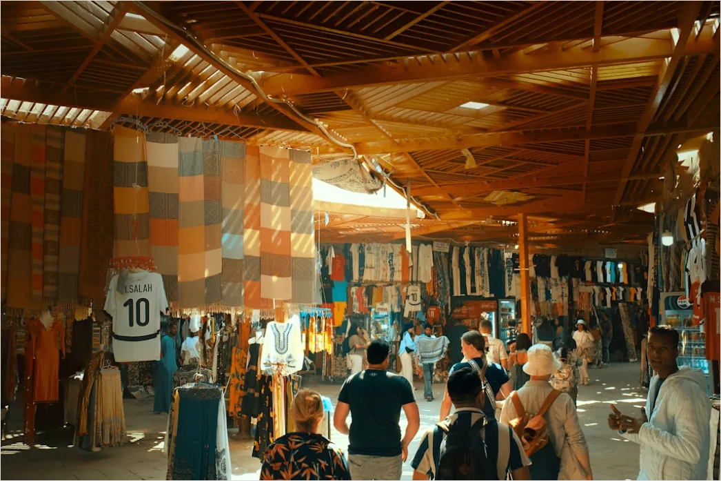 Detail Souvenir Shopping Street Market Scene Number 16
