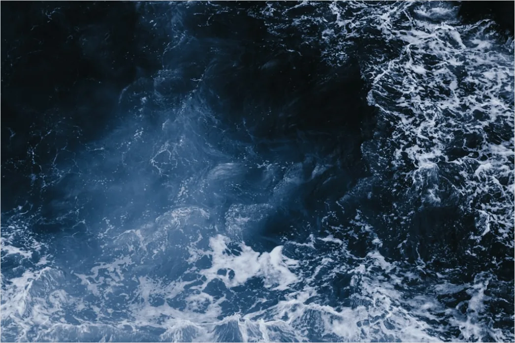 Detail Strong Wind Ocean Waves Whitecaps Number 16