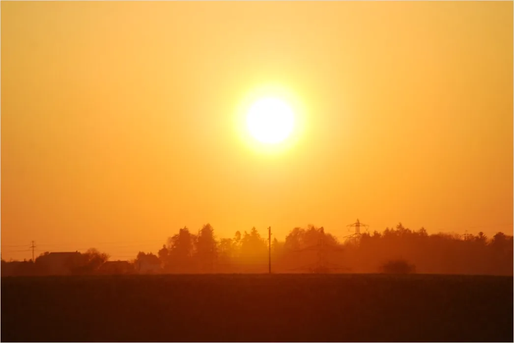 Detail Sun Beating Down Heat Concept Number 12