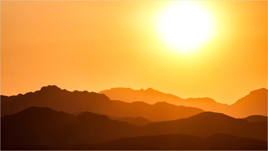 Detail Sun Beating Down Heat Concept Number 3