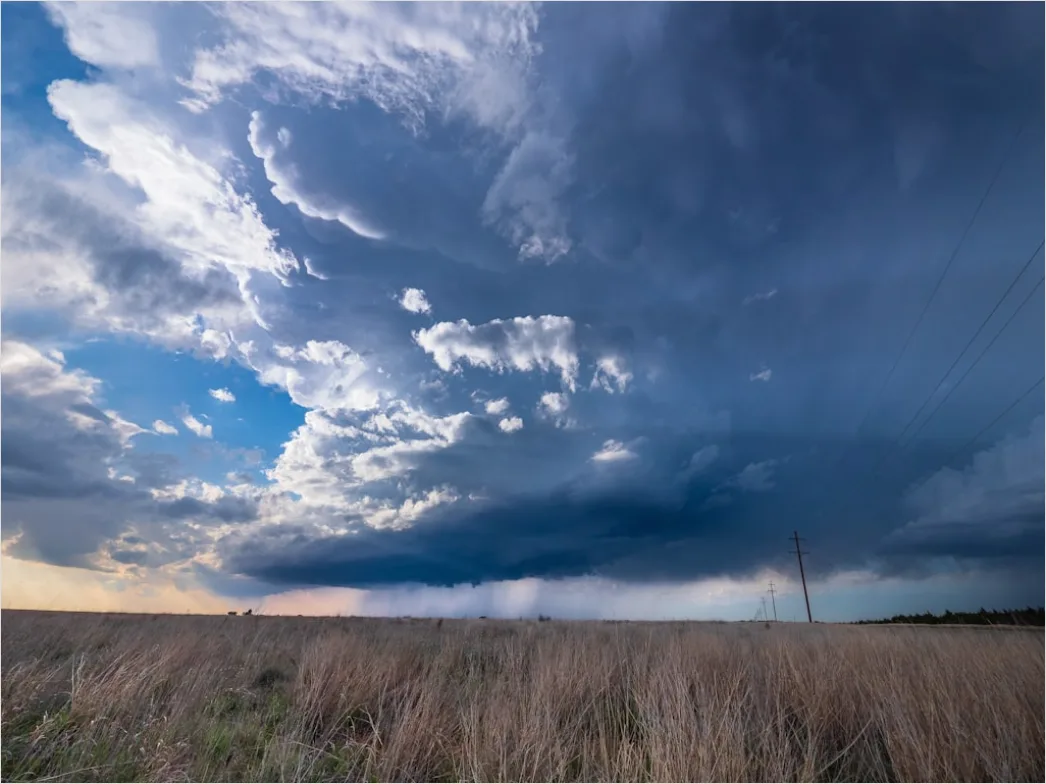 Detail Supercell Thunderstorm Rotating Cloud Base Number 15