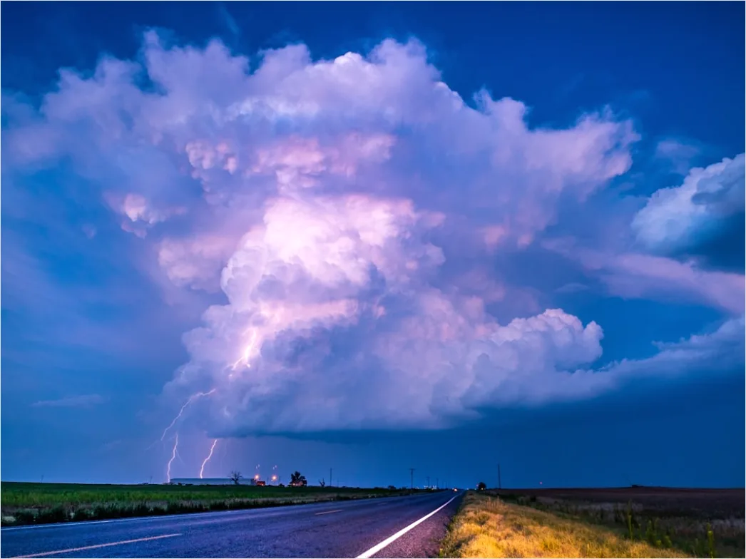 Detail Supercell Thunderstorm Rotating Cloud Base Number 18