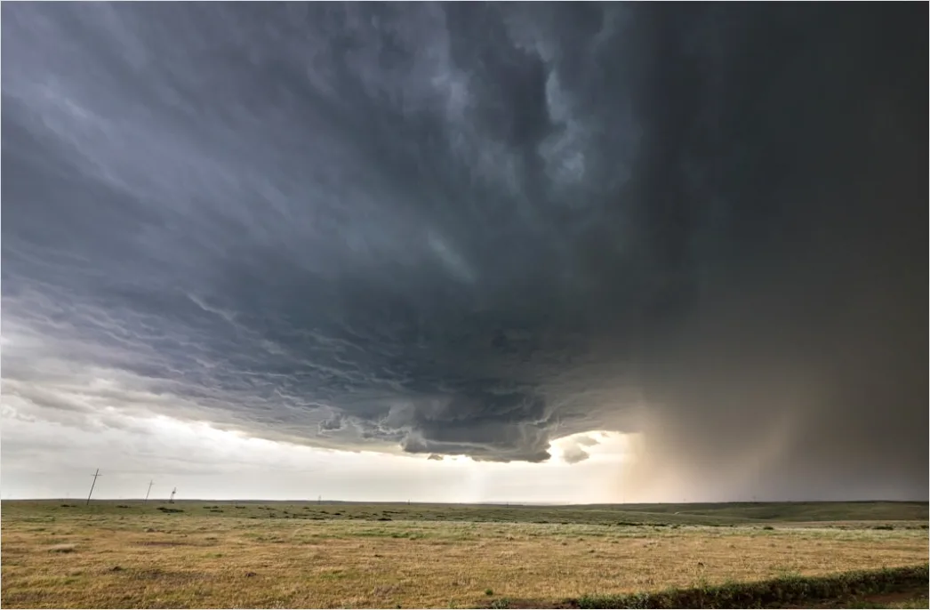 Detail Supercell Thunderstorm Rotating Cloud Base Number 3