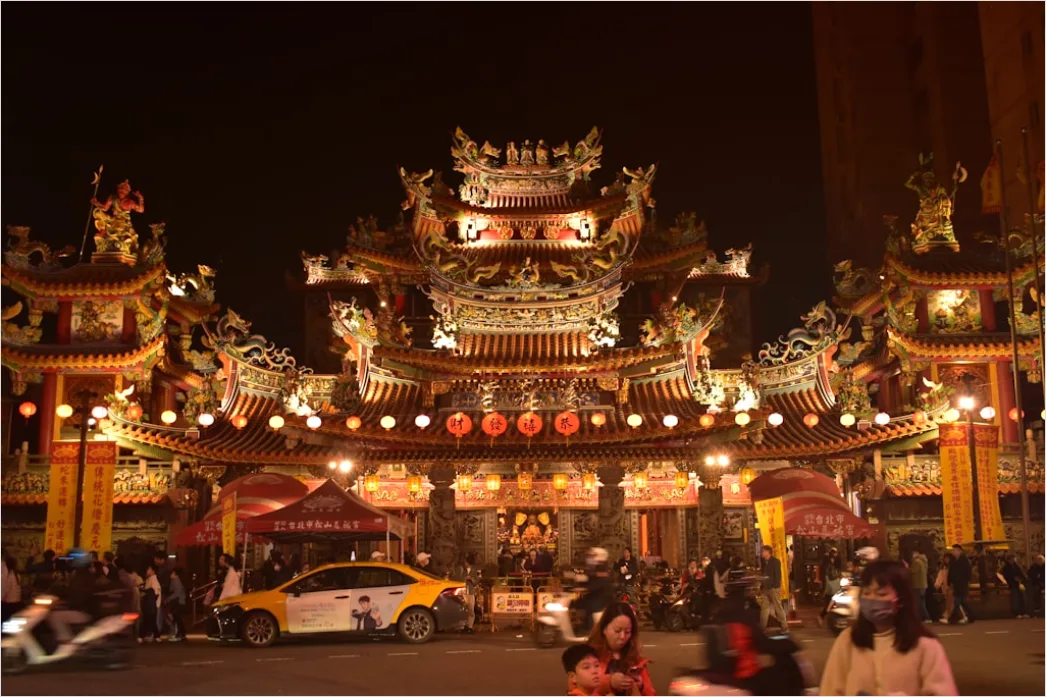 Detail Taipei Night Market Street Scene Number 12