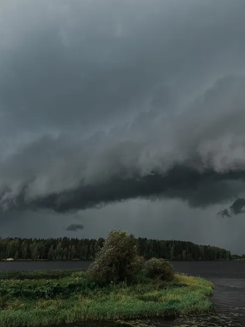 Detail Thunderstorm Approaching Dark Cloud Wall Number 19