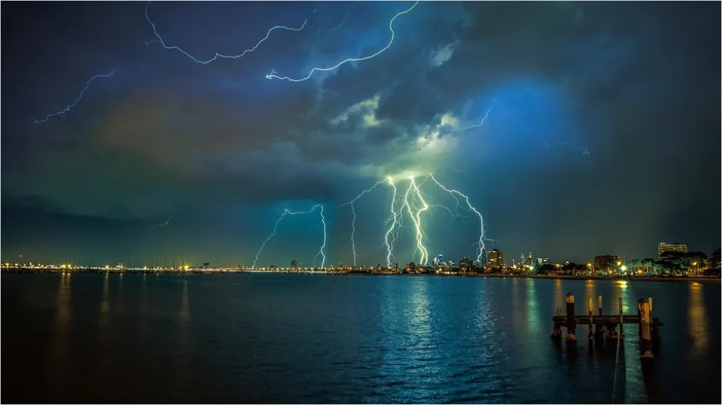 Detail Thunderstorm Timelapse Streaks Long Exposure Number 7
