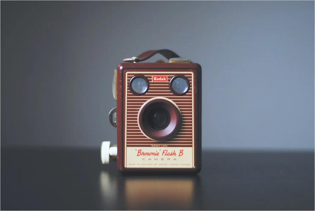 Vintage Camera Illustration Design 44c1