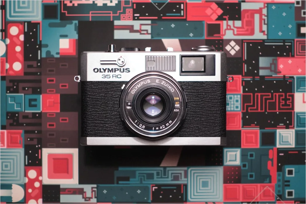 Detail Vintage Camera Illustration Design Number 13