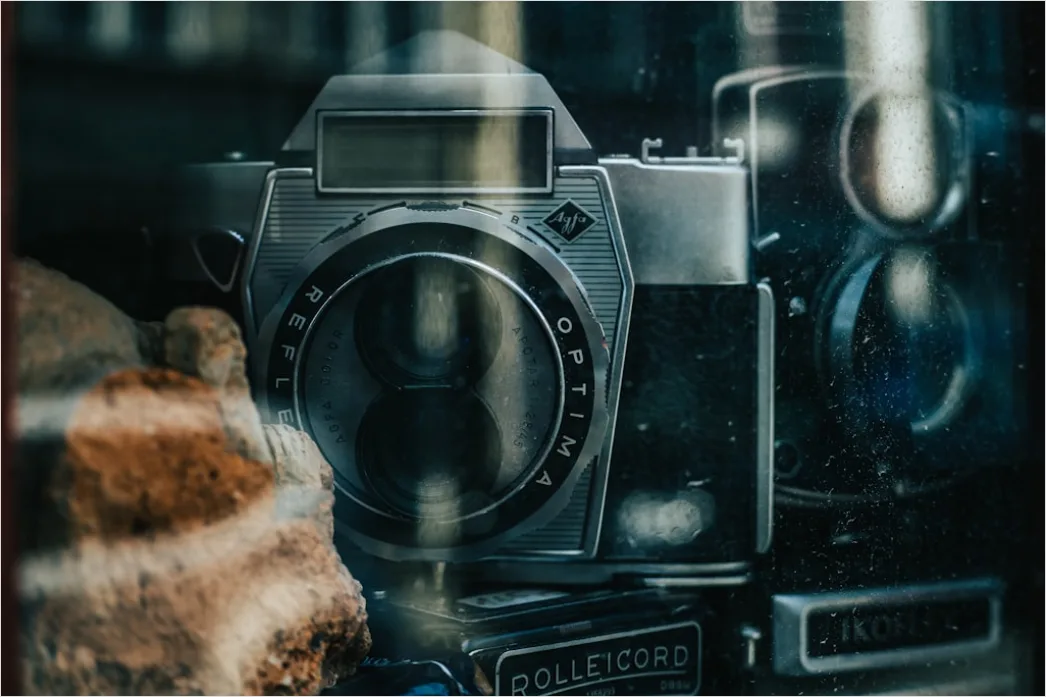 Detail Vintage Camera Illustration Design Number 7