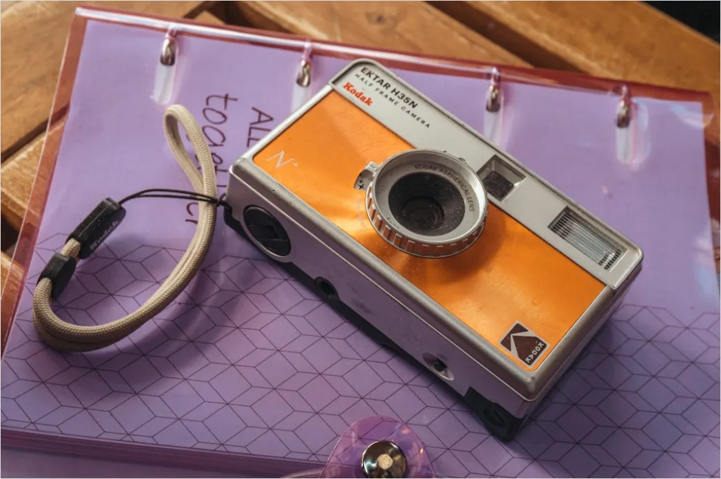 Detail Vintage Film Camera Flat Lay Number 4
