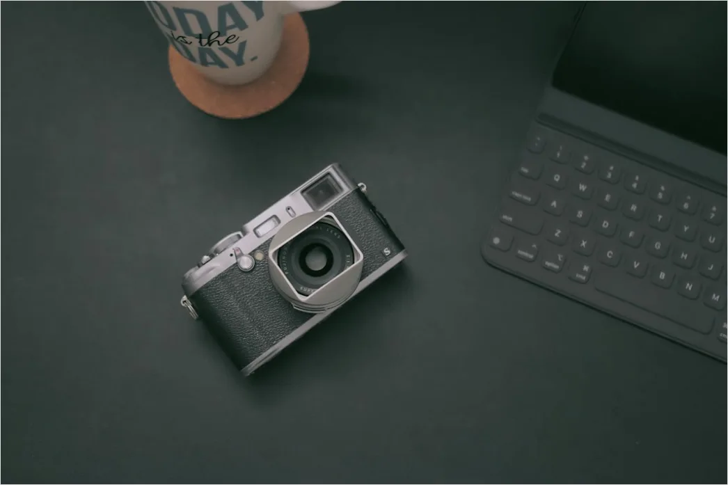 Detail Vintage Film Camera Flat Lay Number 10