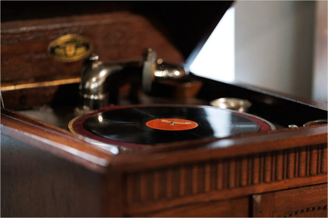 Detail Vintage Record Player Aesthetic Number 12
