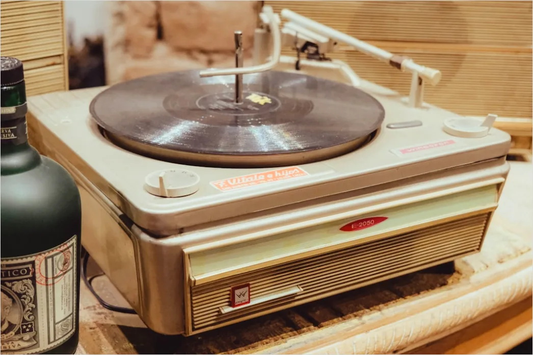 Detail Vintage Record Player Aesthetic Number 3