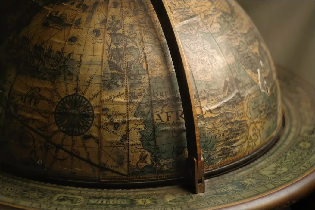 Detail Vintage World Map Background Number 12