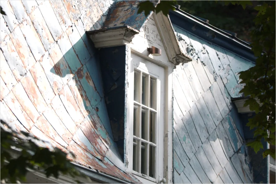 Detail Wind Damage Roof Shingles Missing Number 14
