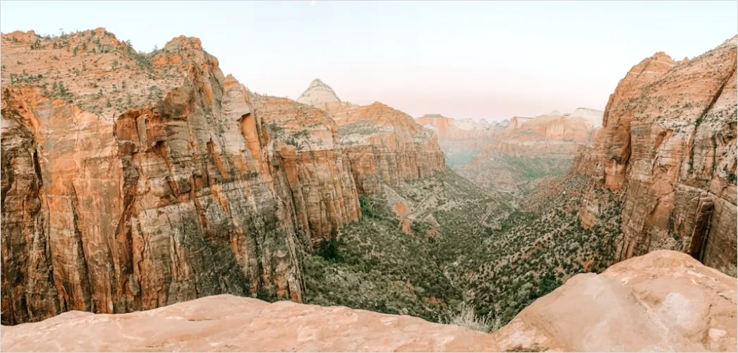 Detail Zion National Park Canyon Hike Number 15